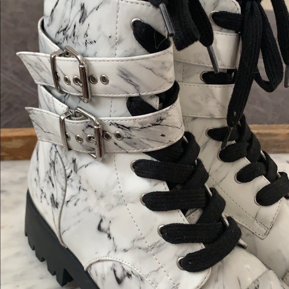 Platform combat Boots - Picture 3 of 5